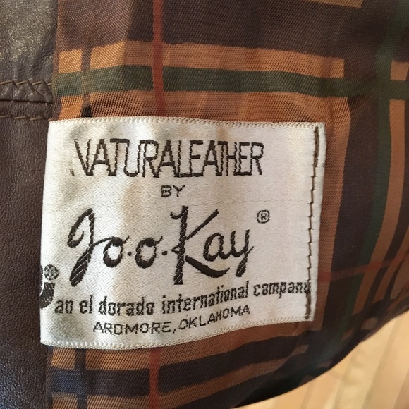 Vintage 1970s Leather Trenchcoat by Jo o Kay - Picture 4 of 8